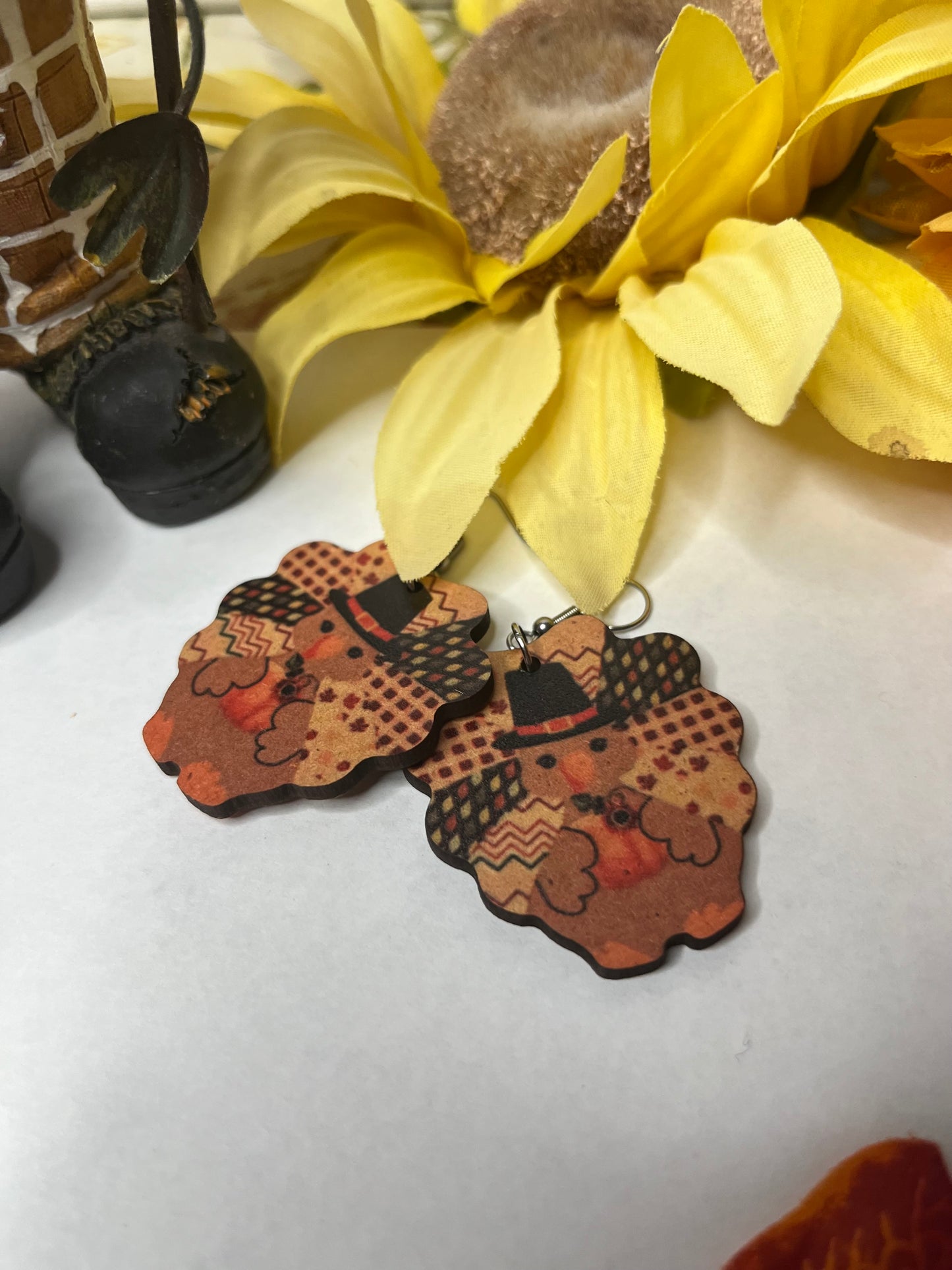 Cute Pilgrim Turkeys