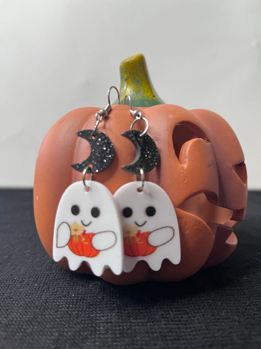 Cute Ghosts Under the Moon
