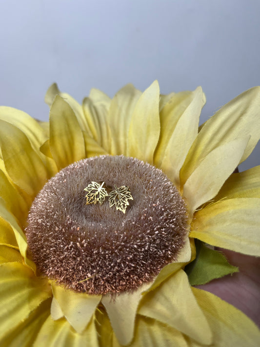 Sparkly Leaves of Gold