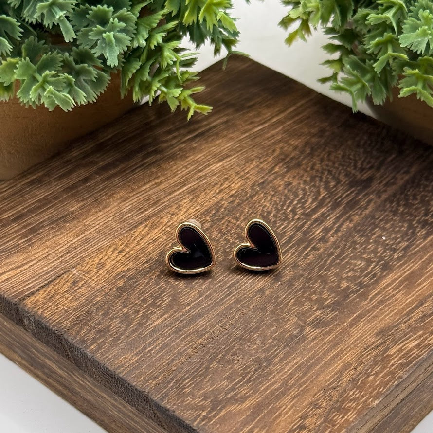 Be Mine Adorable Heart Earrings With Golden Accents