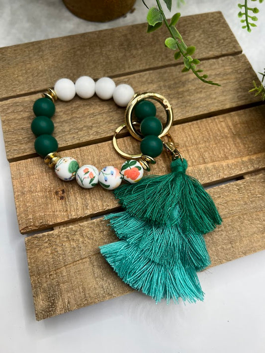 Pretty Emerald Green And Gold Accents Flower Garden Keychain Bracelet